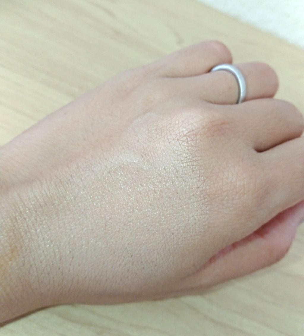 エッセンスBBクリーム ML(モイストリフト)/毛穴パテ職人/BBクリームを使ったクチコミ（3枚目）