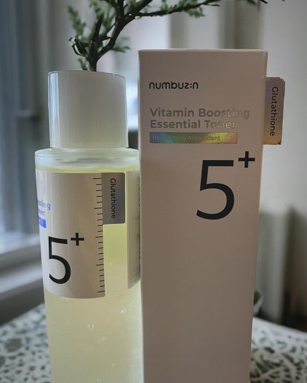 5番 白玉グルタチオンCエッセンシャルトナー/numbuzin/化粧水を使ったクチコミ(5枚目)