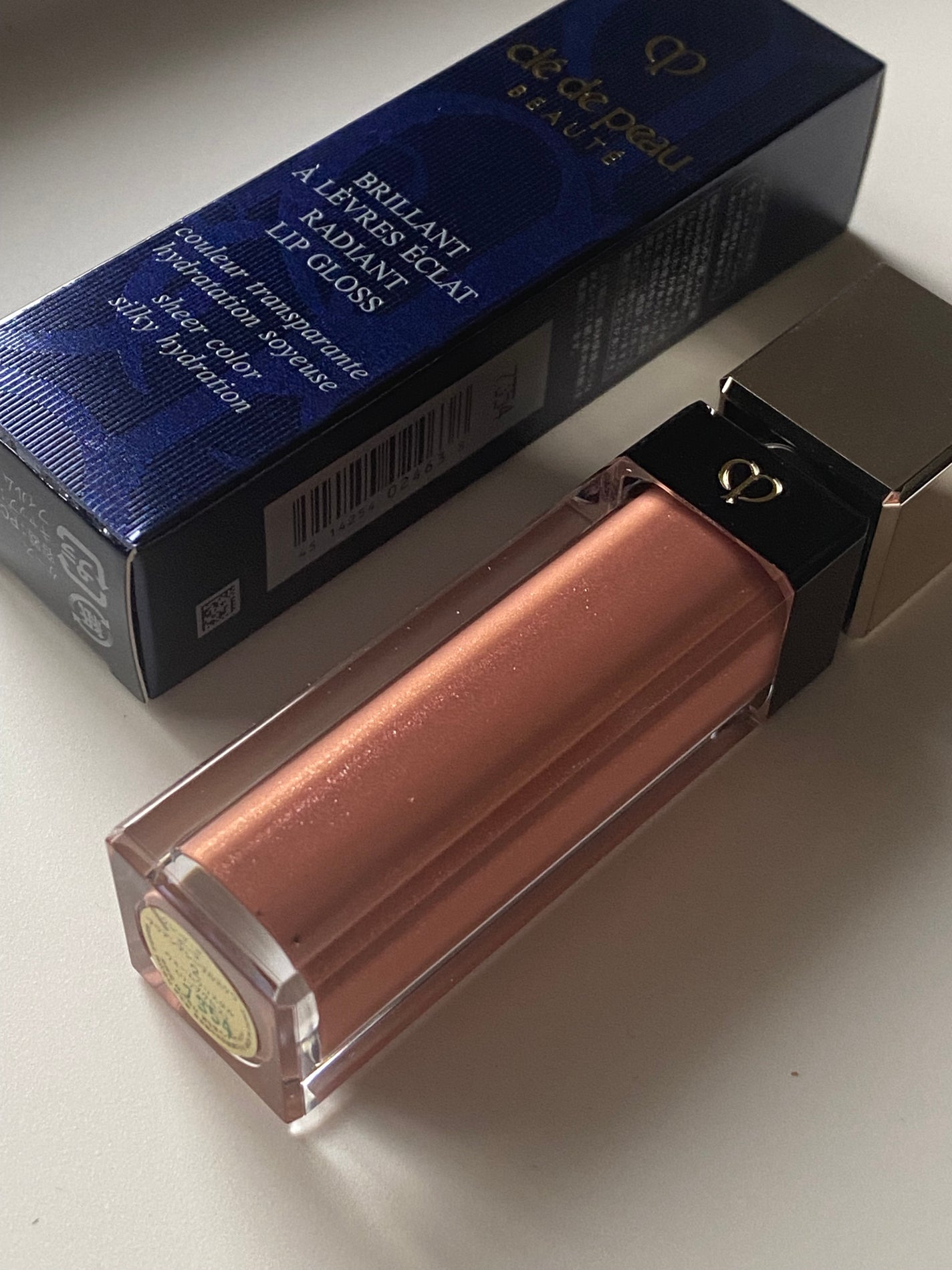 クレ・ド・ポー ボーテ ブリアンアレーブルエクラ/クレ・ド・ポー ボーテ/リップグロスを使ったクチコミ(5枚目)