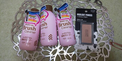 メイクブラシ専用クリーナー/DAISO/その他化粧小物を使ったクチコミ(4枚目)