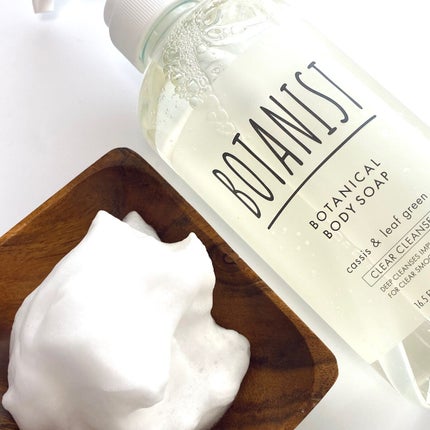 ボタニカルボディーソープ(クリアクレンズ)/BOTANIST/ボディソープを使ったクチコミ(3枚目)