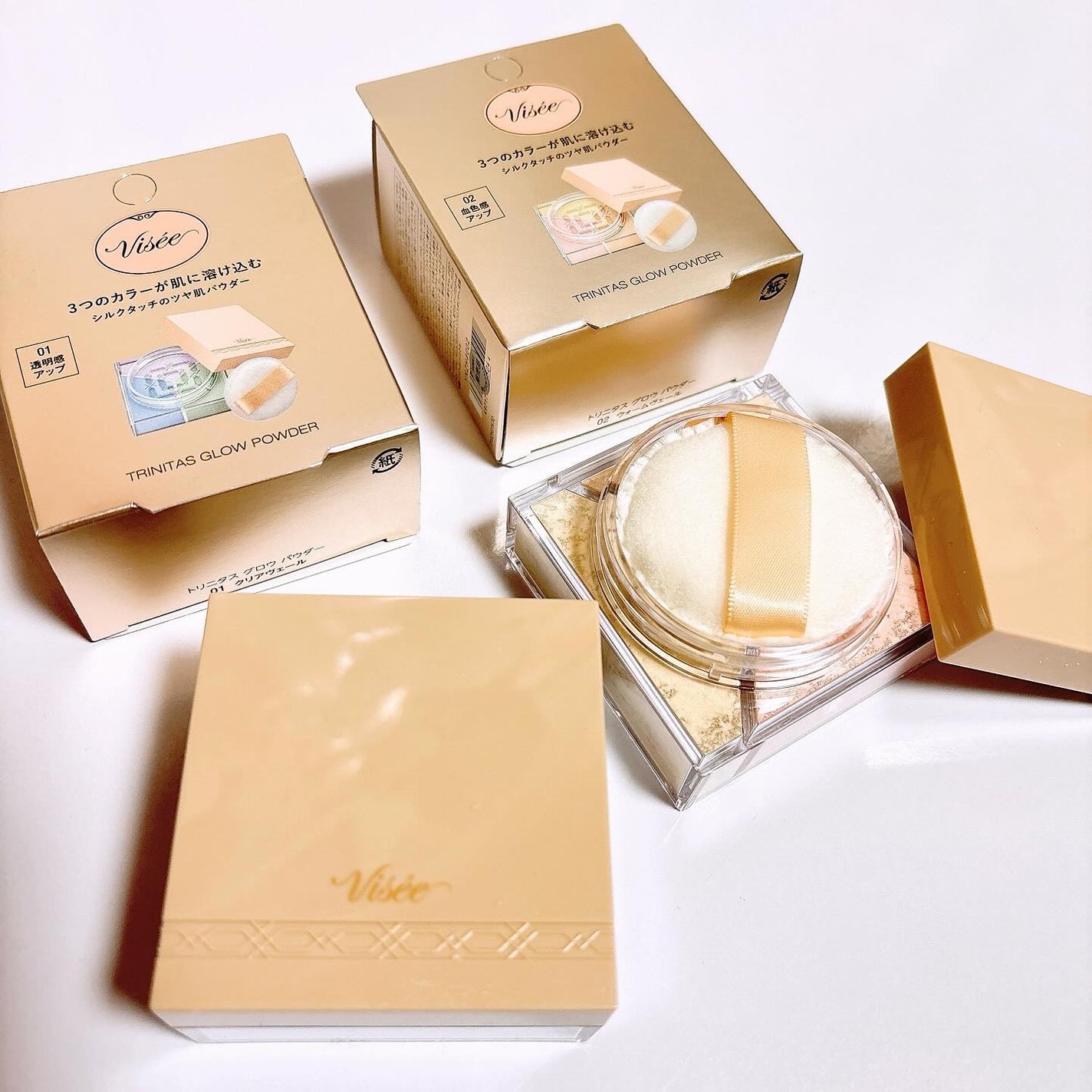 トリニタス グロウ パウダー/Visée/ルースパウダーを使ったクチコミ(2枚目)