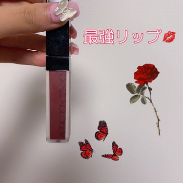 


🍑🍑🍑


高密着・高発色の最強リップ💋

ADDICTION
ザ マット リップ リキッド
011　Carmine Red

マスク生活のためにできたのかな？っていうくらい優秀なリップ😻

色も