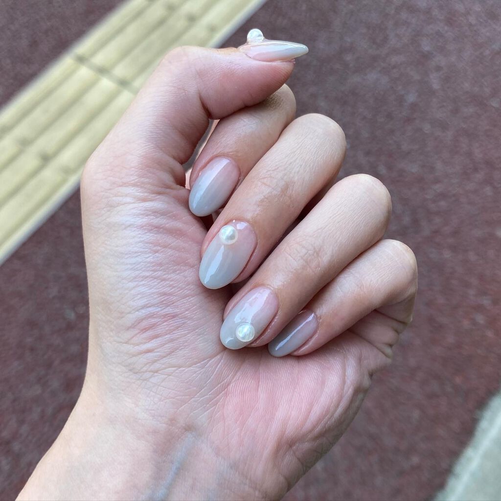 あさひ【フォロバします】 on LIPS 「新しいネイル#グラデーションネイル#ジェルネイル#大人ネイル#..」(6枚目)