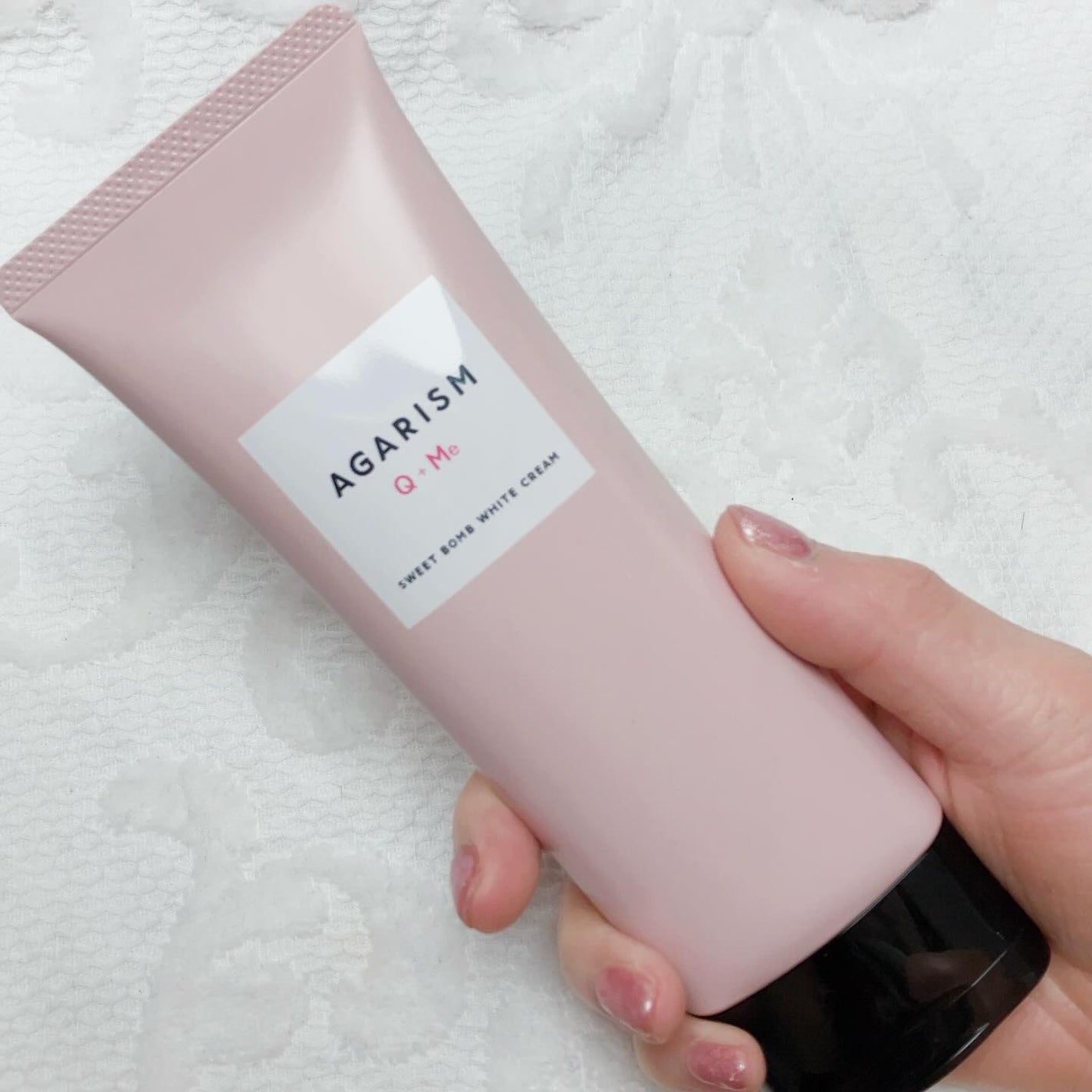 キューミースウィートボムホワイトクリーム/AGARISM/ボディクリームを使ったクチコミ(2枚目)