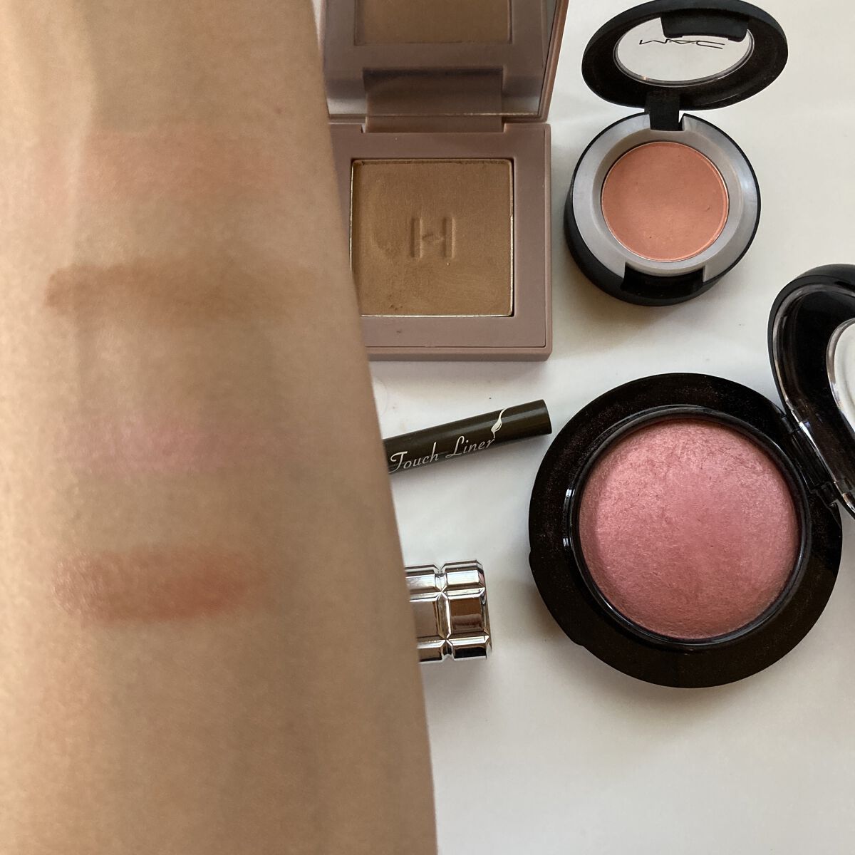 ニューデップスアイシャドウ/hince/単色アイシャドウを使ったクチコミ（2枚目）