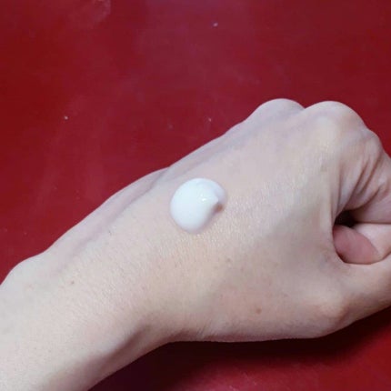 パーフェクトワン 薬用リンクルストレッチジェル/パーフェクトワン/オールインワン化粧品を使ったクチコミ(4枚目)