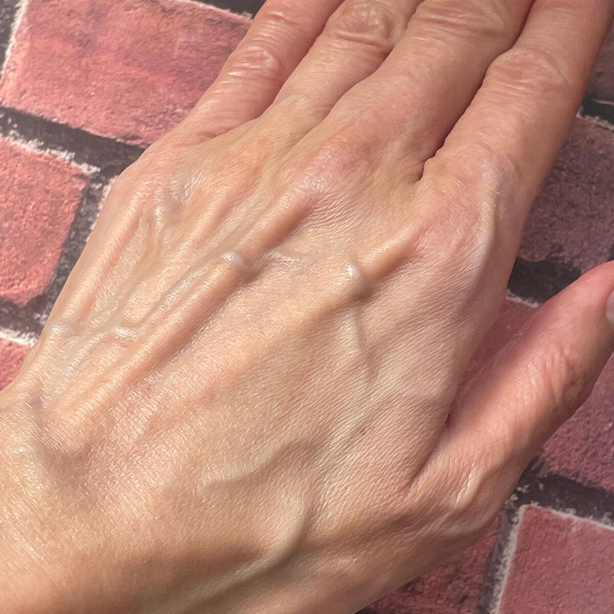 つやつやトーンアップUV/ボタニカルフォース/化粧下地を使ったクチコミ(4枚目)