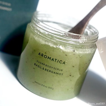 SUGAR BODY SCRUB 　BASIL&BERGAMOT/AROMATICA/ボディスクラブを使ったクチコミ（1枚目）