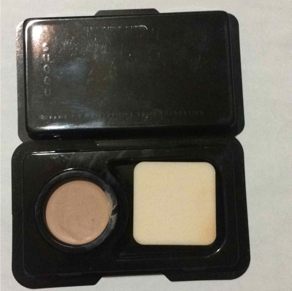 フレーム フィックス モイスチャライジング ソリッド ファンデーション/SUQQU/クリーム・エマルジョンファンデーションを使ったクチコミ（1枚目）