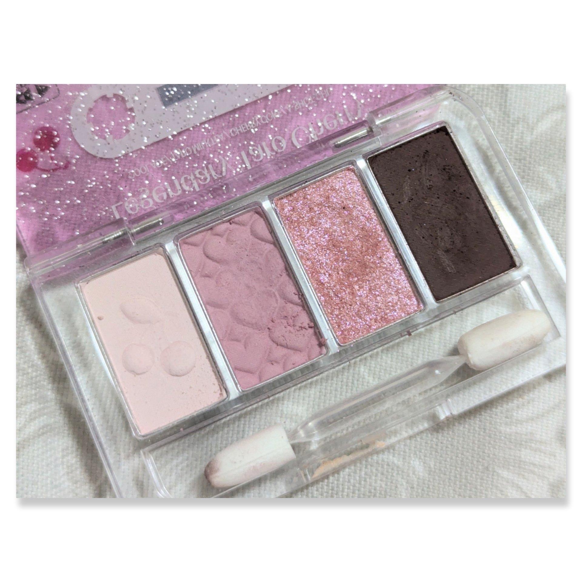 プレイカラーアイズミニ　リプレイコレクション レジェンダリーチェリー/ETUDE/アイシャドウパレットを使ったクチコミ（3枚目）