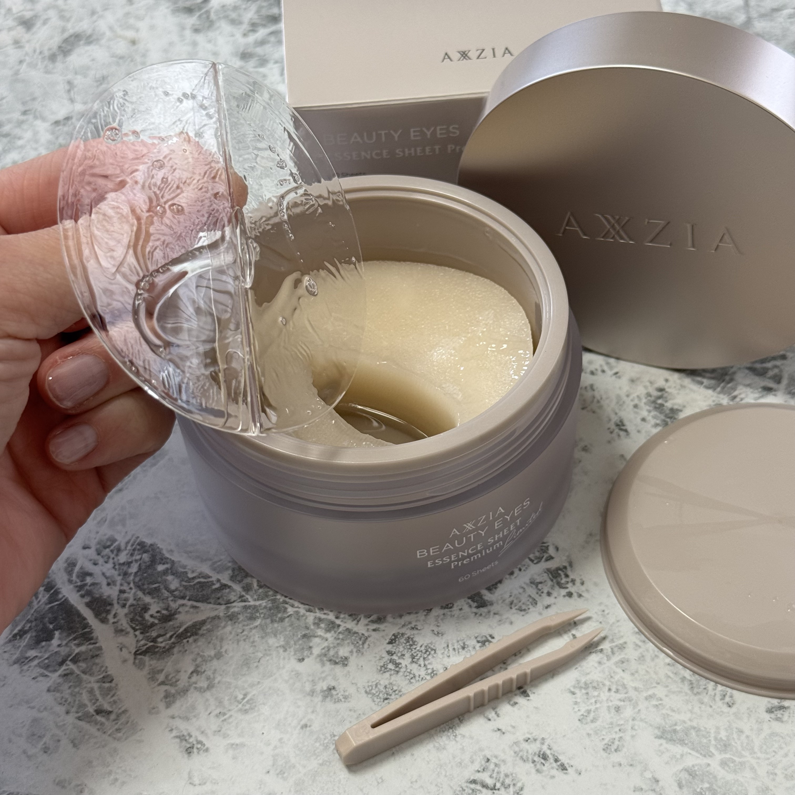 ビューティーアイズ エッセンスシート プレミアム プラス/AXXZIA/アイケア・アイクリームを使ったクチコミ（3枚目）