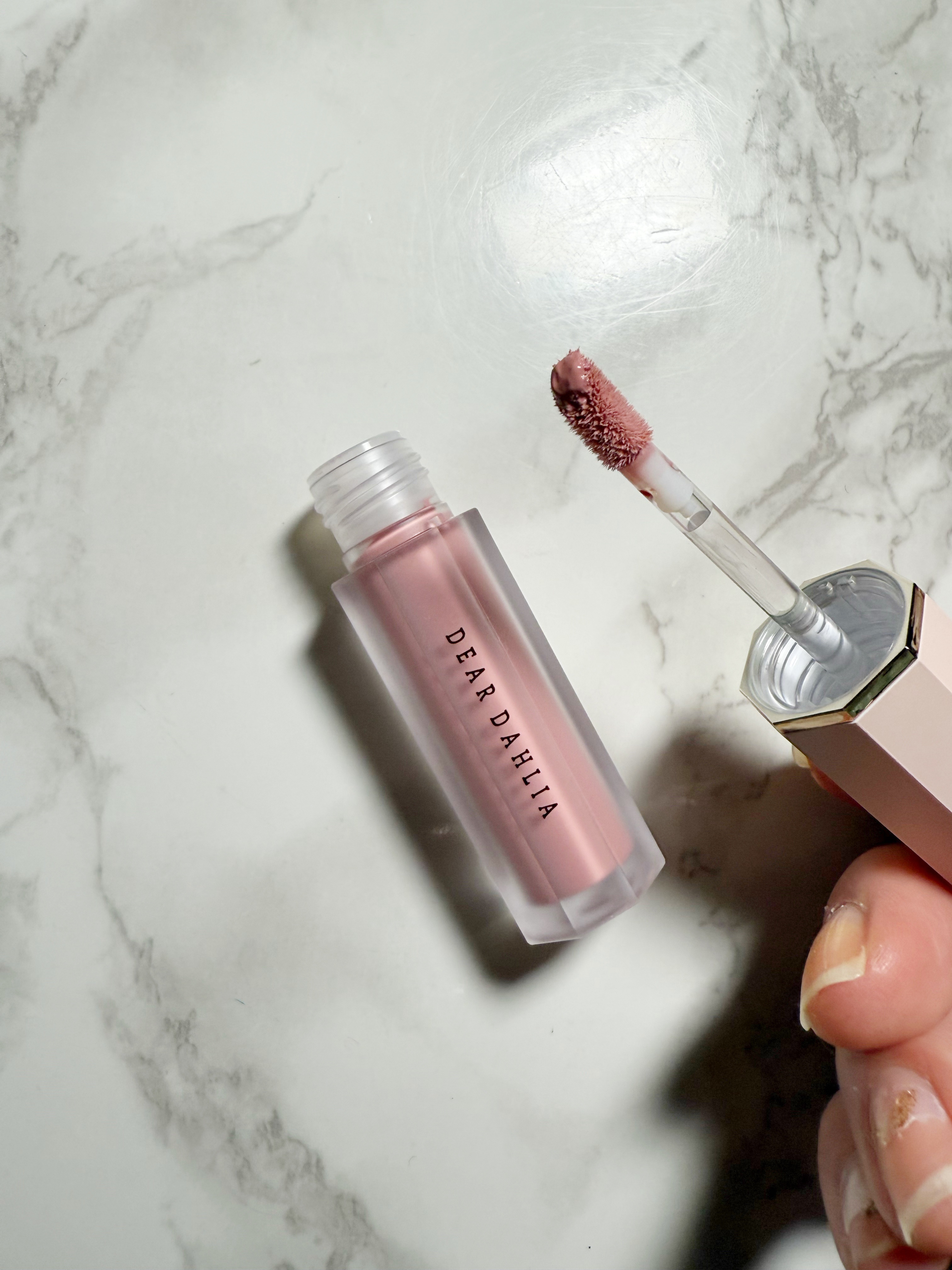 ブルーミングエディション サテングローリップ ステイン/DEAR DAHLIA/口紅を使ったクチコミ（2枚目）