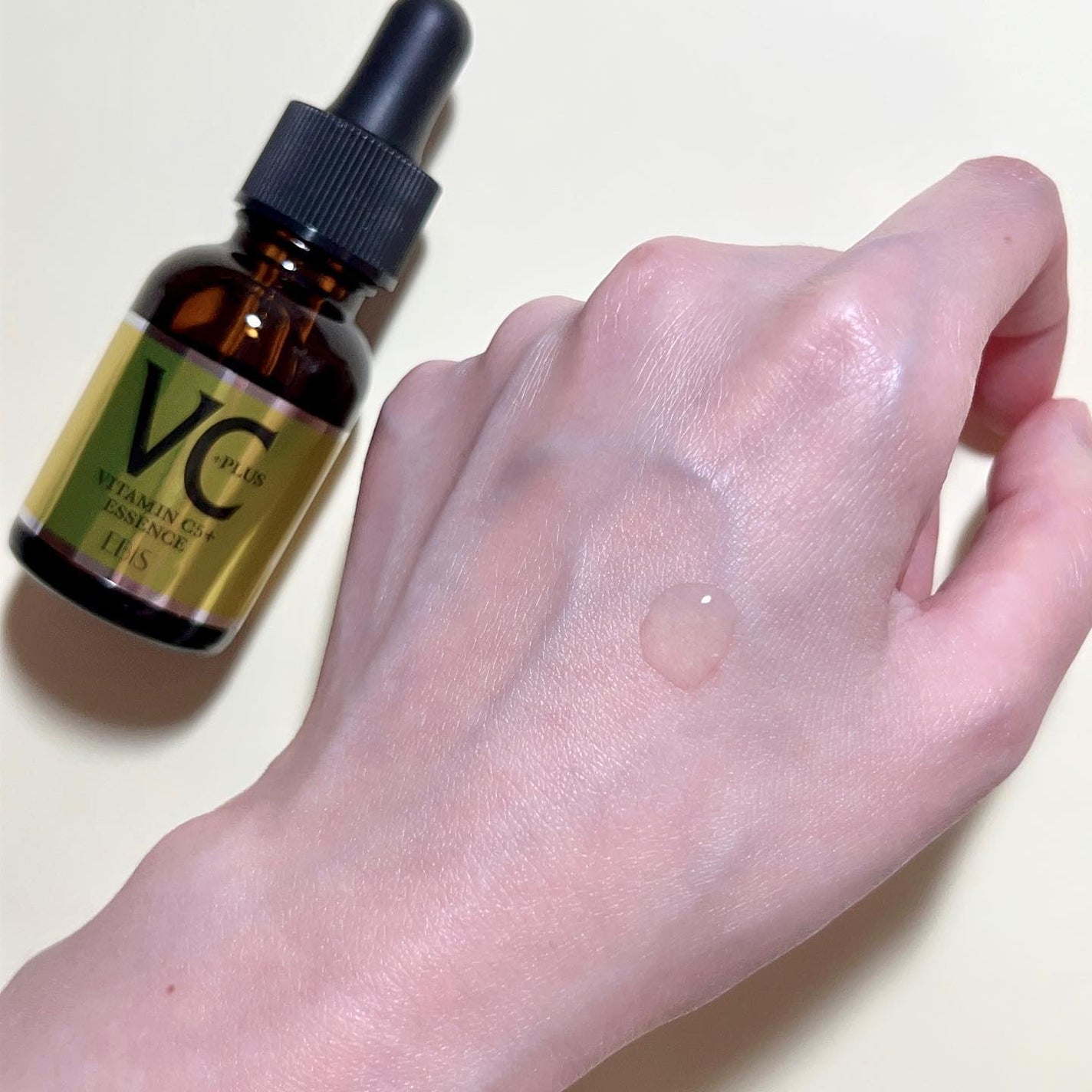 Cエッセンス VC5+PLUS /EBiS化粧品/美容液を使ったクチコミ(3枚目)