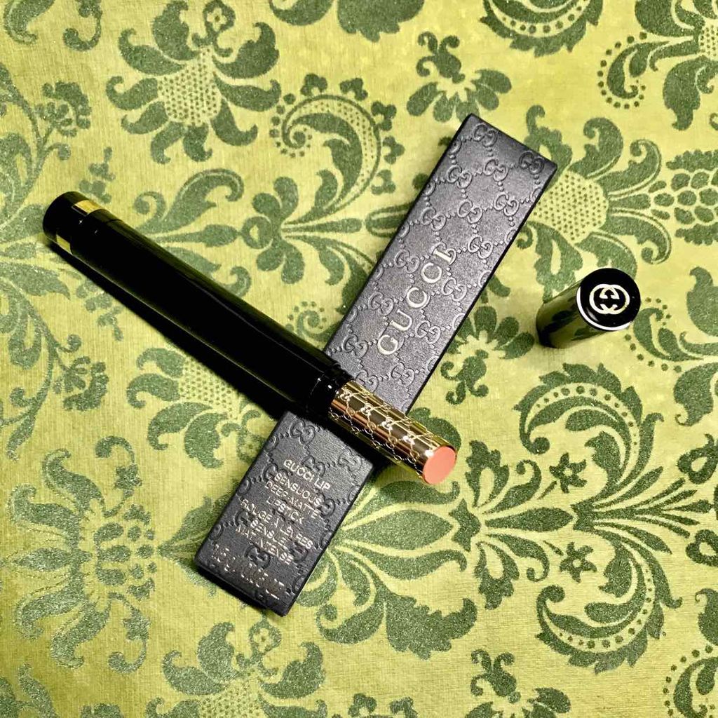 GUCCI beauty センシュアスディープマットリップスティック