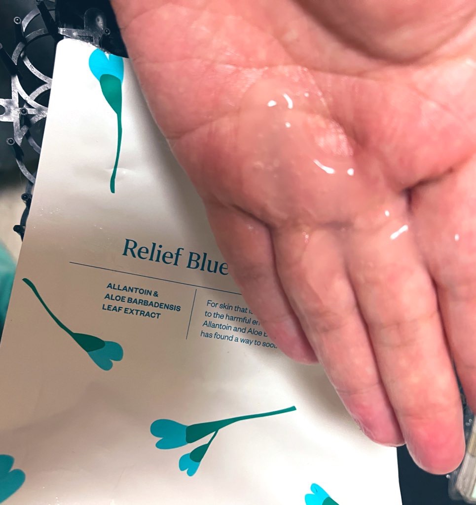 リリーフブルーフラワーフェイスマスクパック/HYGGEE/シートマスク・パックを使ったクチコミ（2枚目）