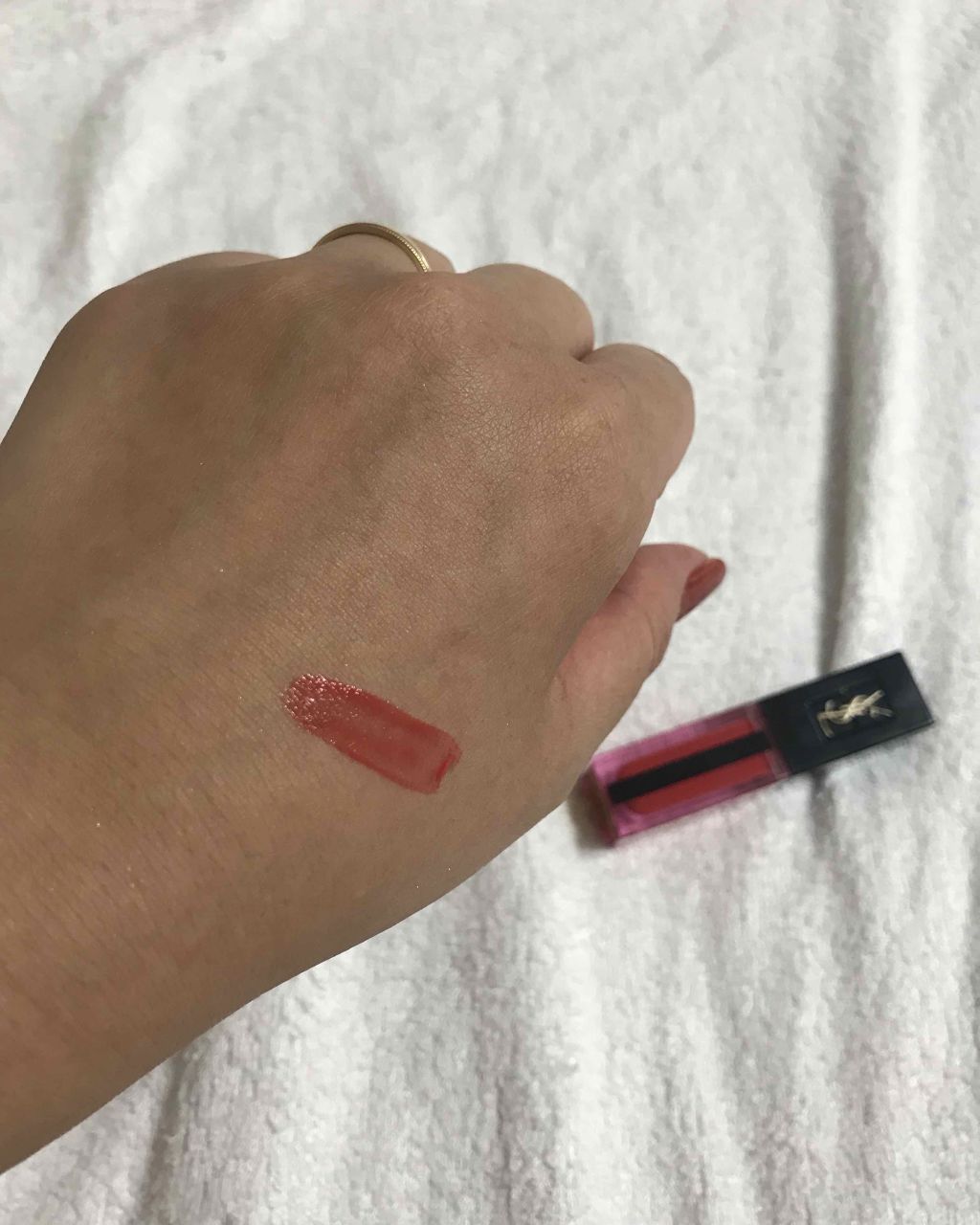 ルージュ ピュールクチュール ヴェルニ ウォーターステイン/YVES SAINT LAURENT BEAUTE/口紅を使ったクチコミ(3枚目)