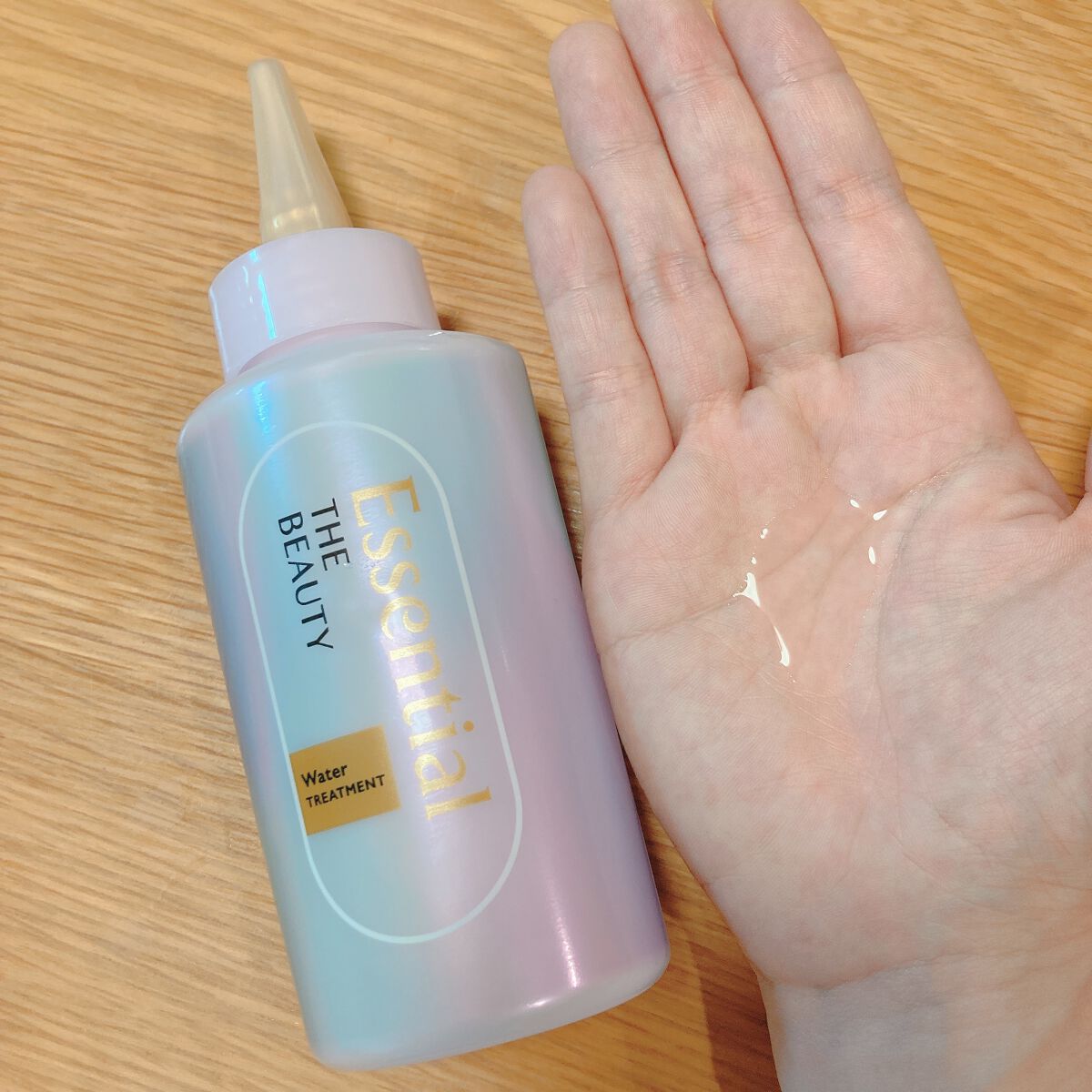 エッセンシャル プレミアム ウォータートリートメント EXスムース/エッセンシャル/アウトバストリートメントを使ったクチコミ(2枚目)