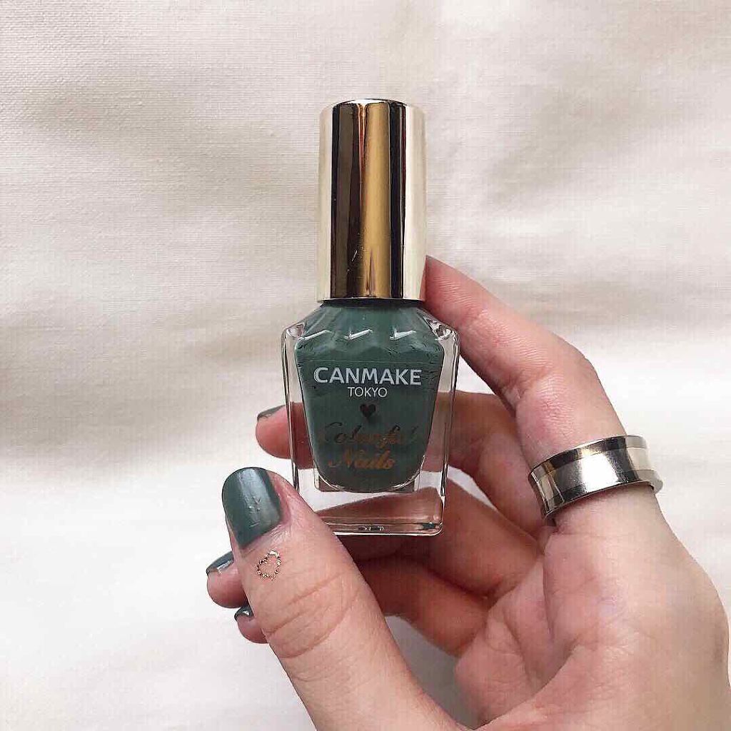 カラフルネイルズ/キャンメイク/マニキュアを使ったクチコミ(3枚目)