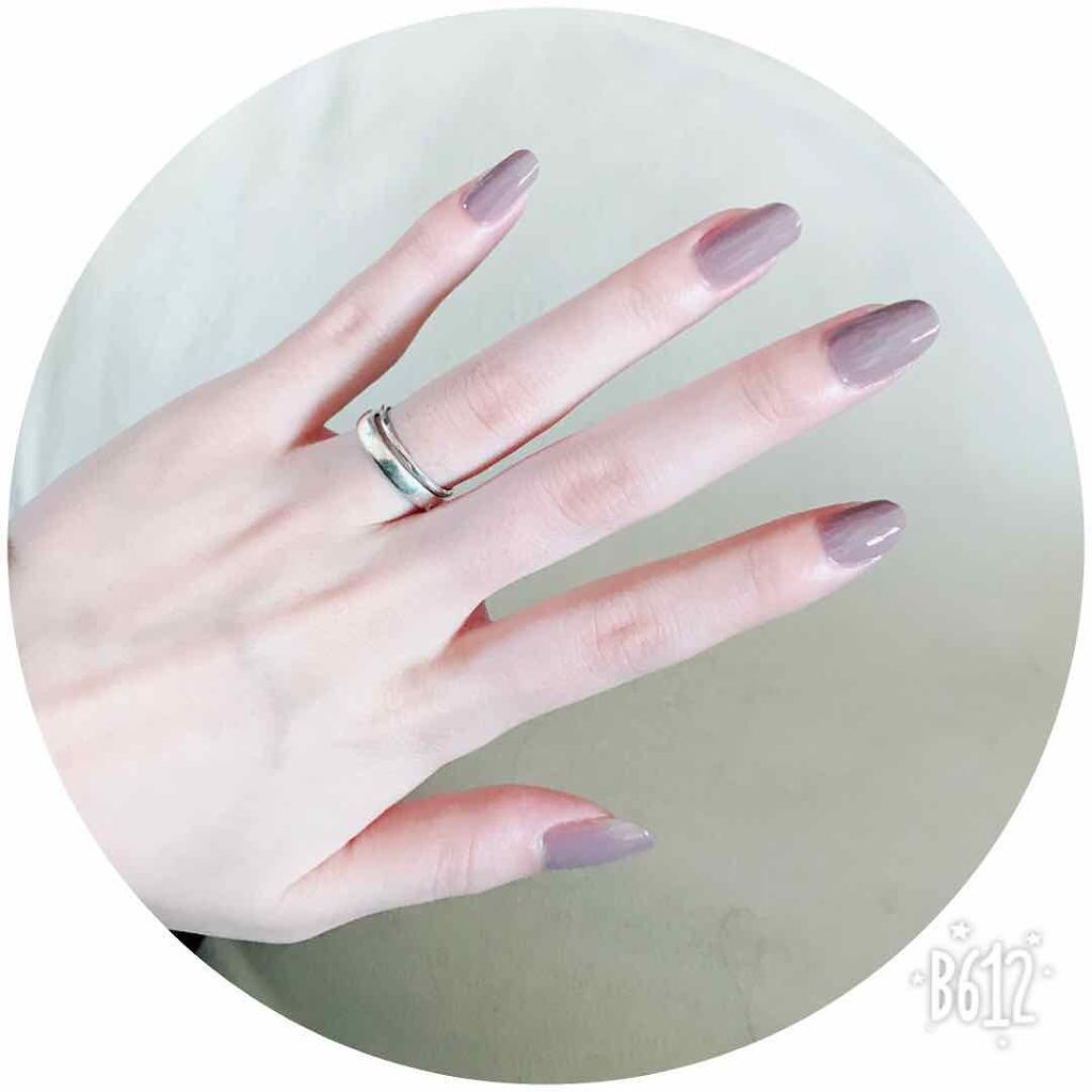 ネイルホリック Classic color BE304/ネイルホリック/マニキュアを使ったクチコミ（1枚目）