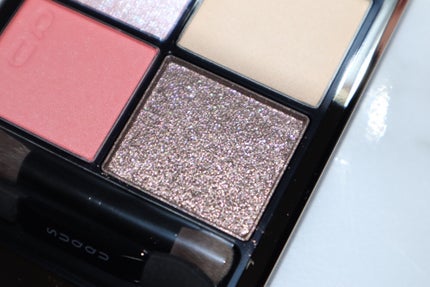 シグニチャー カラー アイズ/SUQQU/アイシャドウパレットを使ったクチコミ(4枚目)