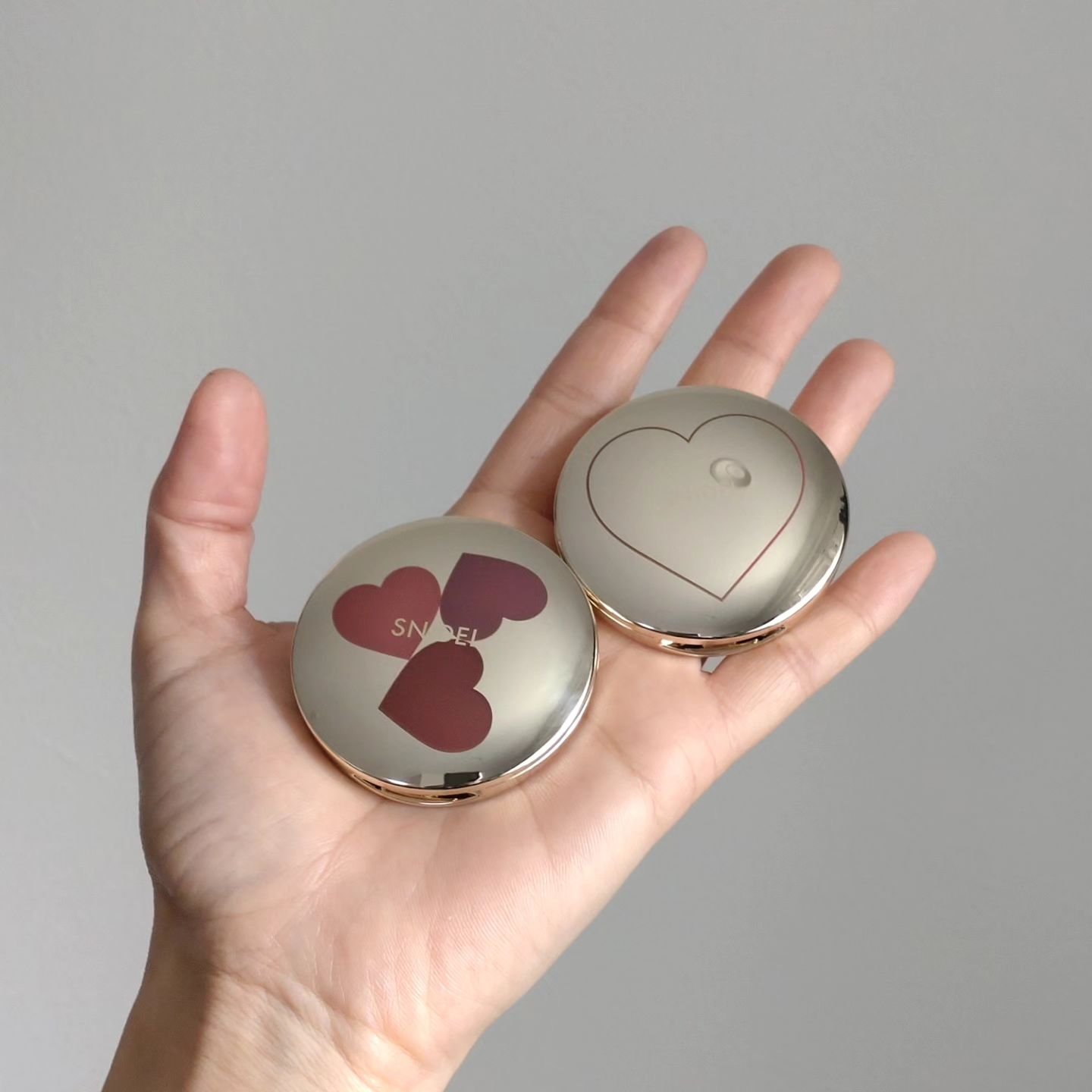 ブラッシング ハート EX01 Blushing Red /SNIDEL BEAUTY/パウダーチークを使ったクチコミ（2枚目）