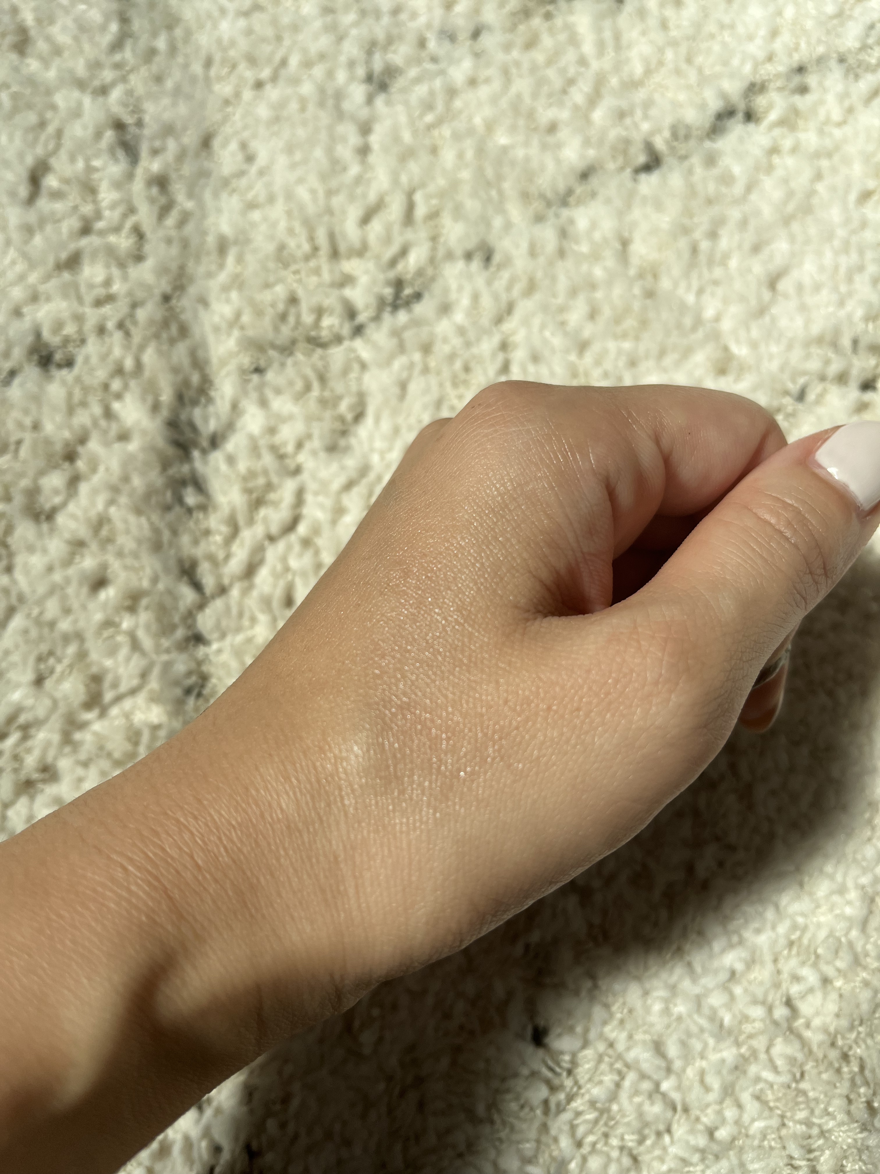 ヒアルーシカ ウォーターフィット サンセラム/SKIN1004/日焼け止めローションを使ったクチコミ（3枚目）