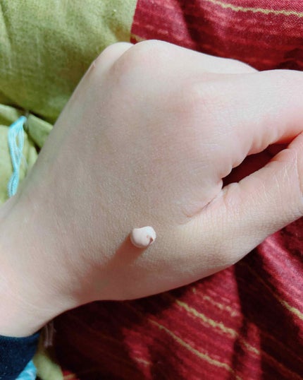 フェイクヌードクリーム/素肌記念日/クリーム・エマルジョンファンデーションを使ったクチコミ(2枚目)