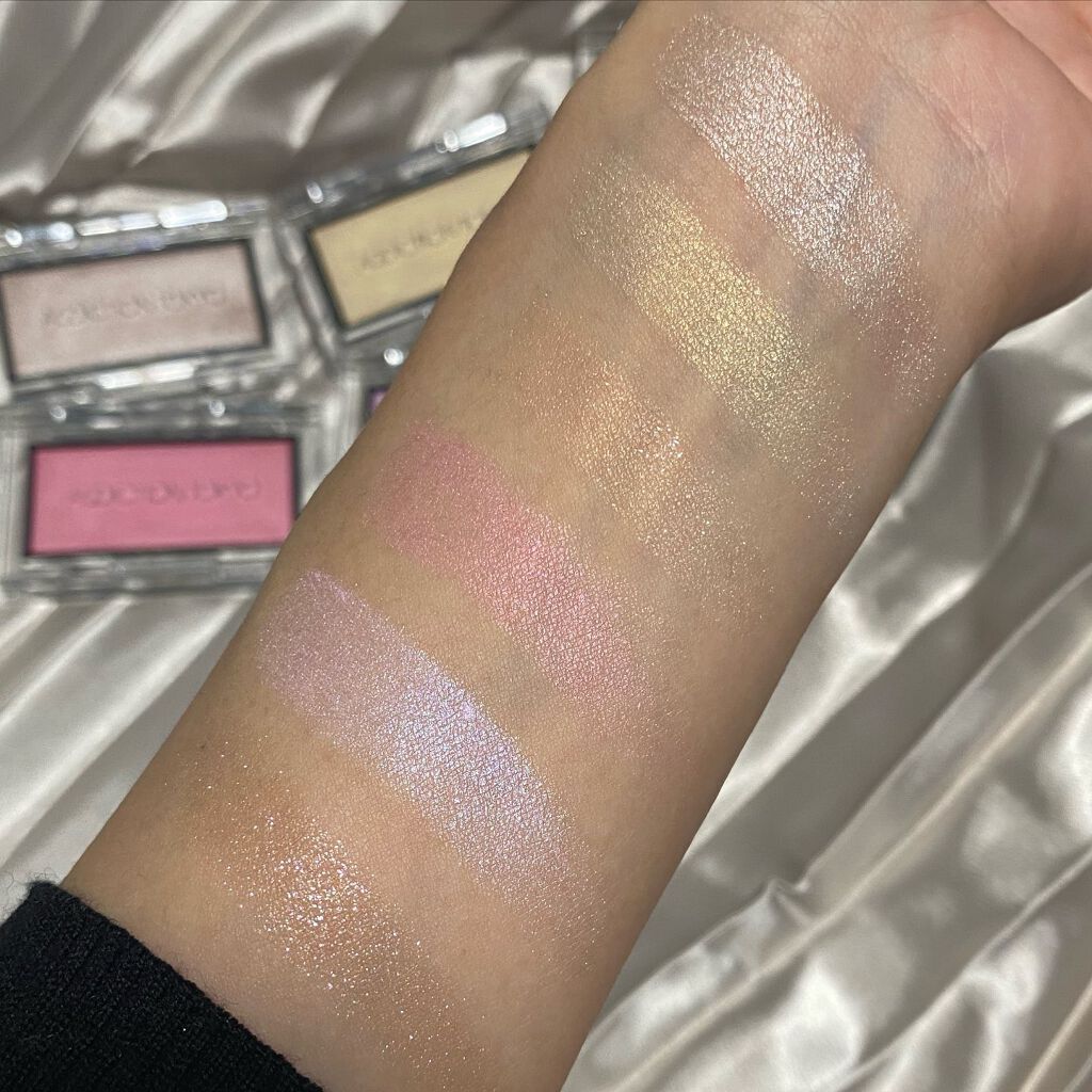 アディクション ザ ブラッシュ マット/ADDICTION/パウダーチークを使ったクチコミ（2枚目）