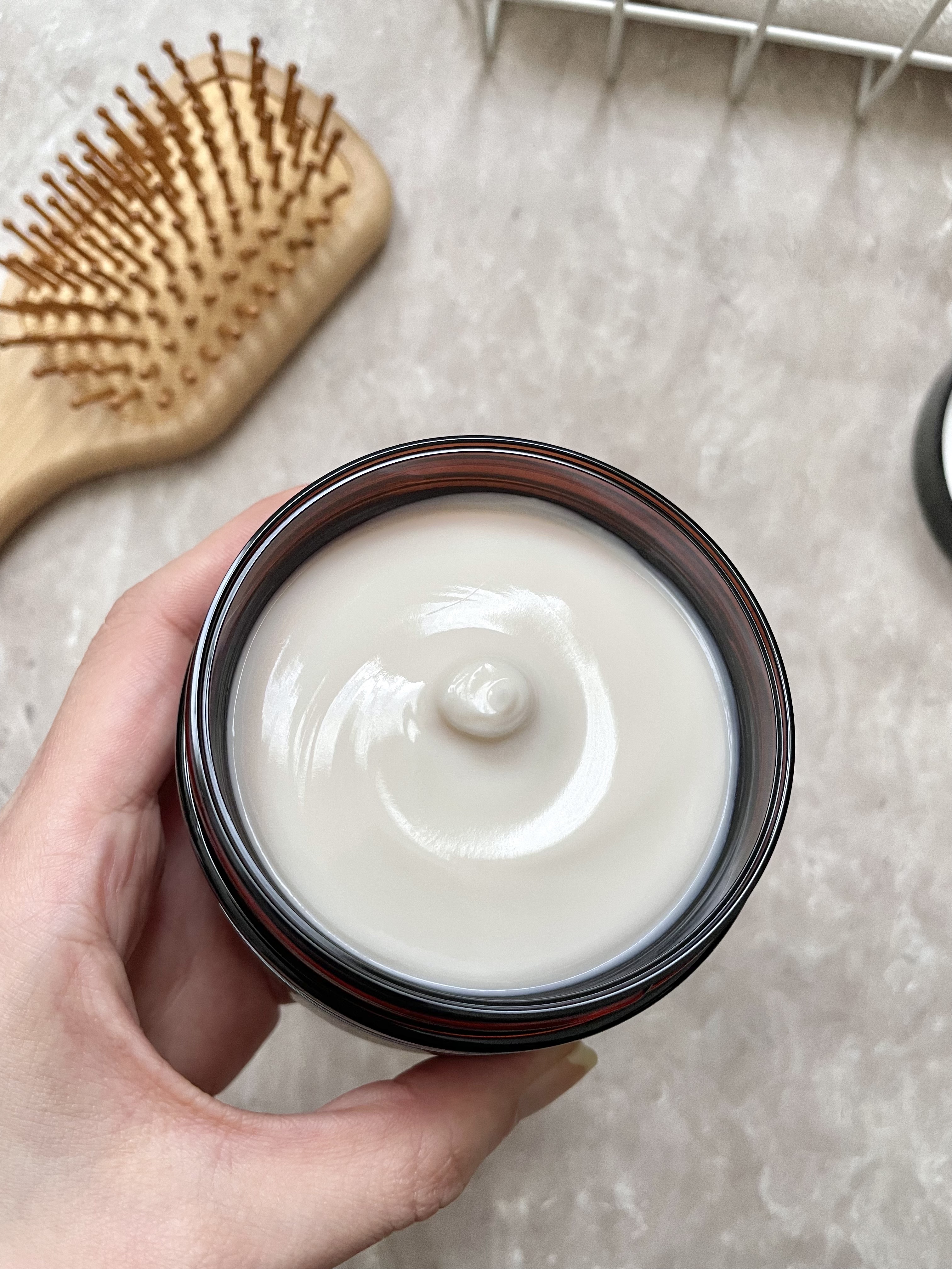 モイスチュアリペア ヘアマスク  ホワイトアールグレイの香り/cocone/ヘアマスク・ヘアパックを使ったクチコミ（2枚目）