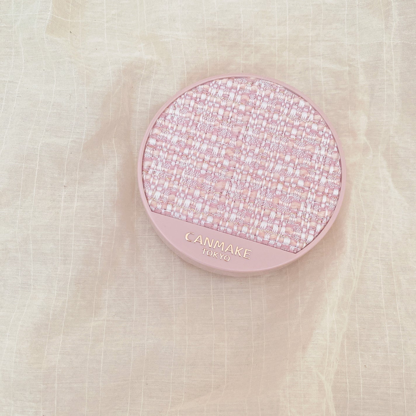 マシュマロフィニッシュパウダー ~Abloom~/キャンメイク/プレストパウダーを使ったクチコミ(3枚目)