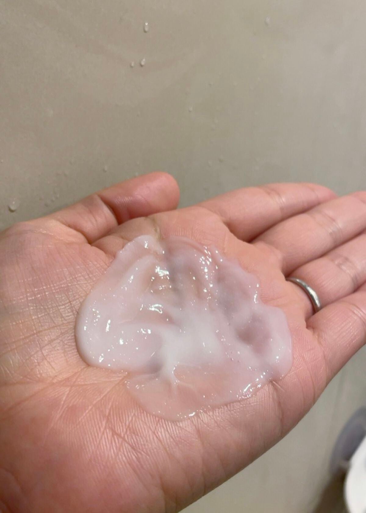 バスグロウ ストレート&シャイン シャンプー/トリートメント/LUX/市販シャンプーを使ったクチコミ(4枚目)