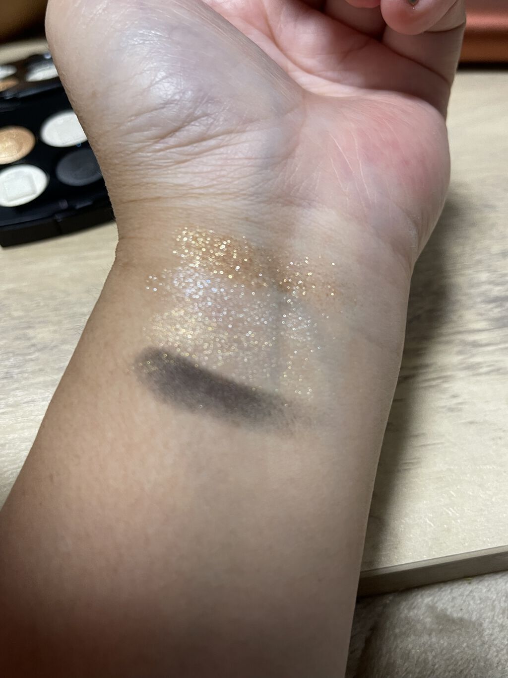 レ キャトル オンブル/CHANEL/アイシャドウパレットを使ったクチコミ（3枚目）