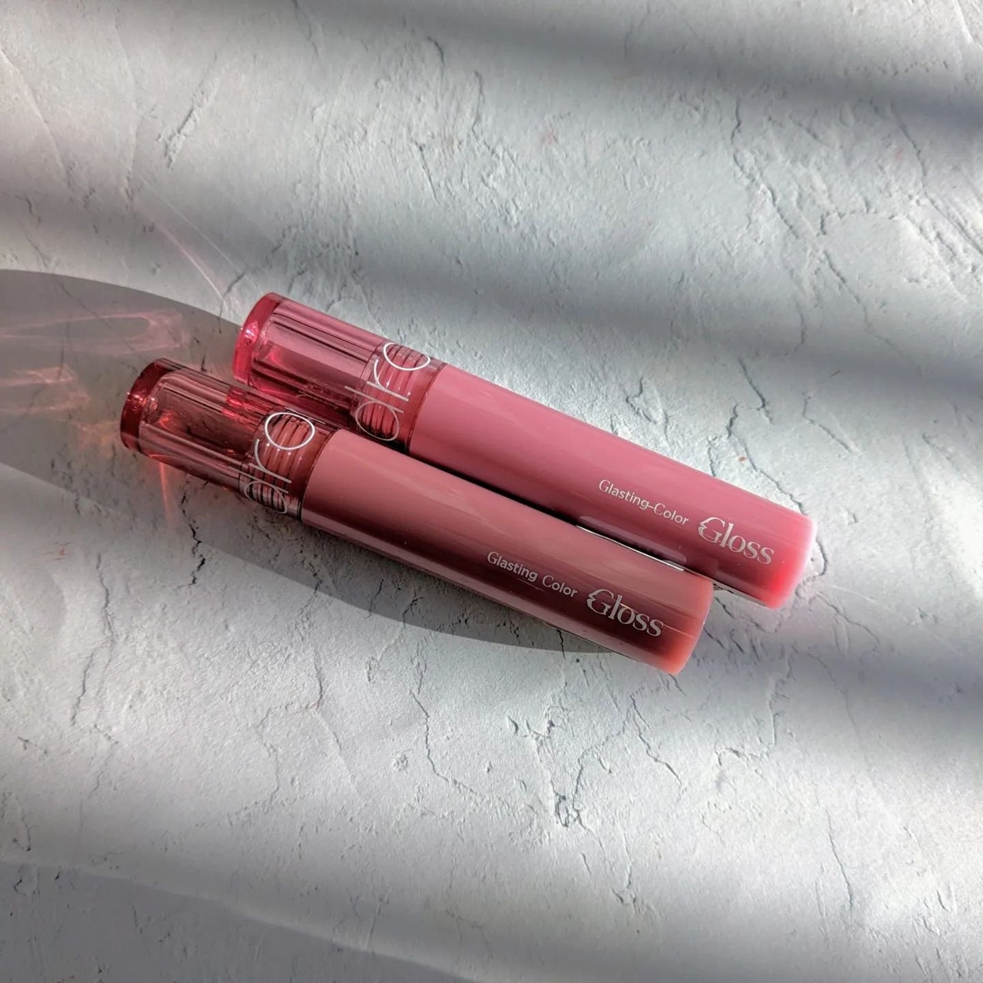 グラスティングカラーグロス/rom&nd/リップグロスを使ったクチコミ(1枚目)