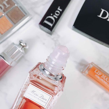 ミス ディオール アブソリュートリー ブルーミング ローラー パール/Dior/香水(レディース)を使ったクチコミ（2枚目）