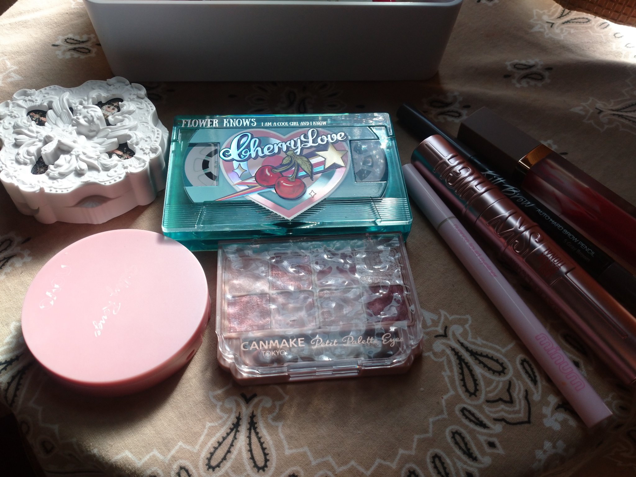 エアリータッチ UVエッセンスベース/クラブ/化粧下地を使ったクチコミ（2枚目）