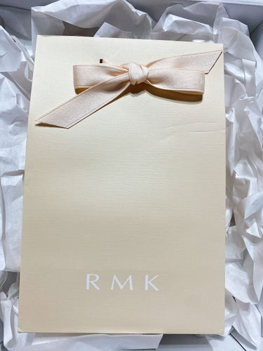 プリズマティックラスター リップグロスキット/RMK/メイクアップキットを使ったクチコミ（2枚目）