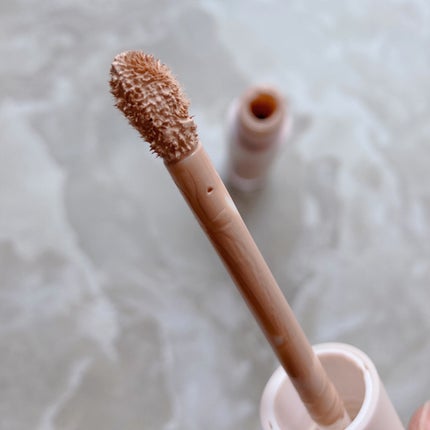 リアル フローレス ウェイトレス パーフェクティング コンシーラー/ローラ メルシエ/リキッドコンシーラーを使ったクチコミ(4枚目)