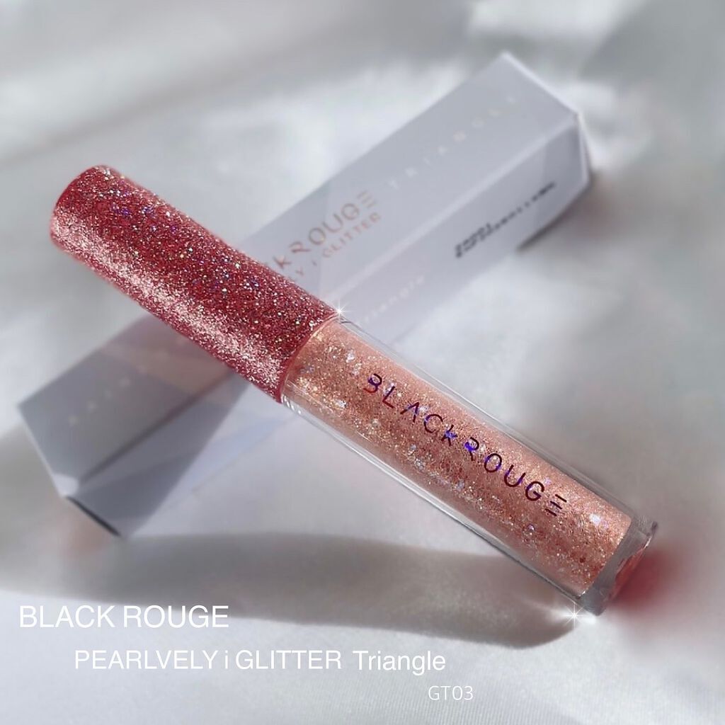 パールブリー アイグリッター  トライアングル/BLACK ROUGE/グリッターを使ったクチコミ（2枚目）