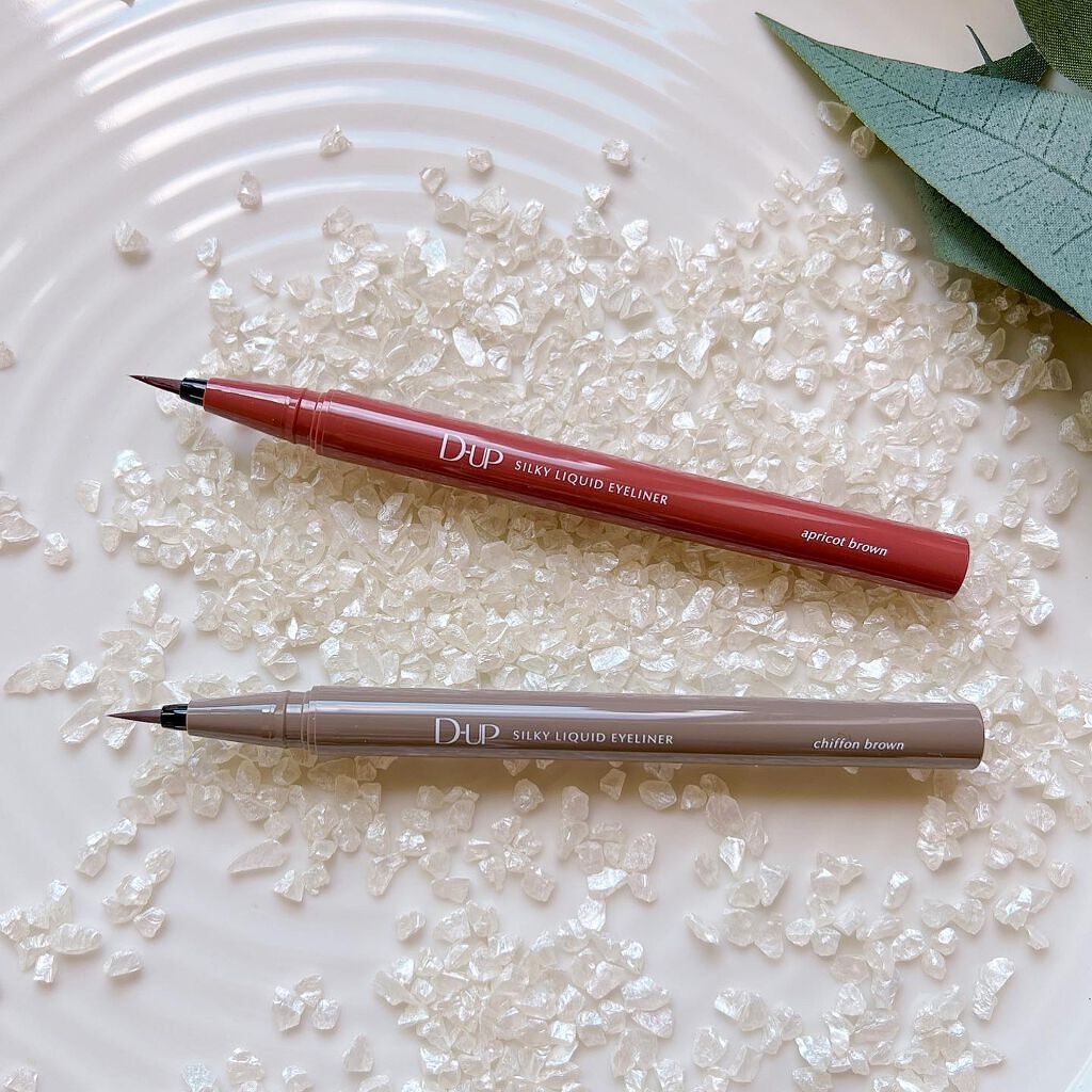 シルキーリキッドアイライナーWP/D-UP/リキッドアイライナーを使ったクチコミ(8枚目)