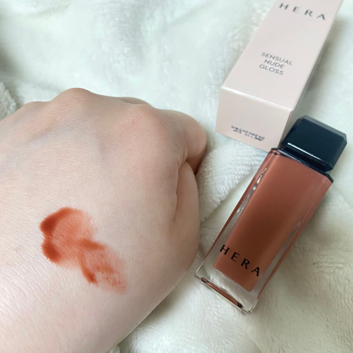 センシュアルヌードグロス/HERA/リップグロスを使ったクチコミ(3枚目)