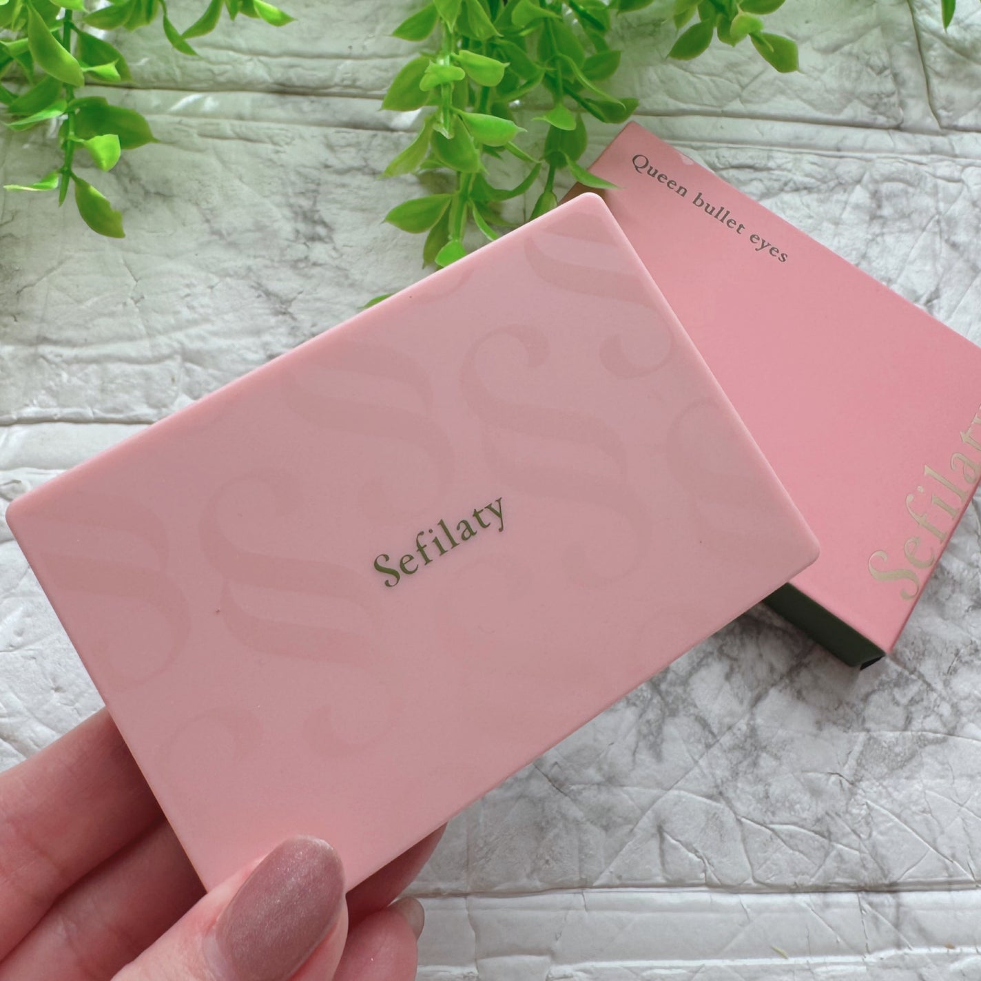 セフィラティ クイーンバレットアイズ/Sefilaty/アイシャドウパレットを使ったクチコミ(4枚目)