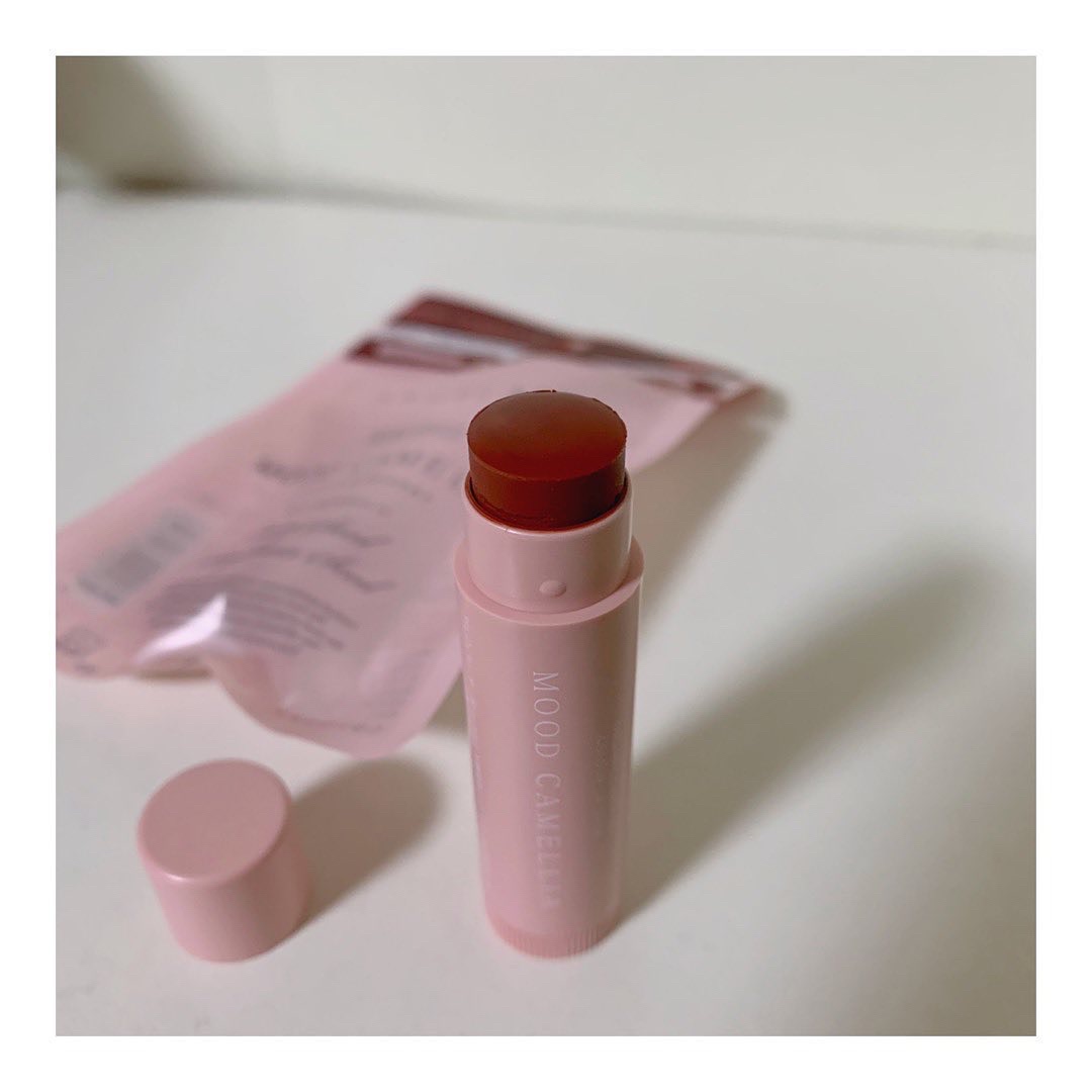 カラーリップスティック ムードカメリア/アルジェラン/リップクリームを使ったクチコミ（2枚目）