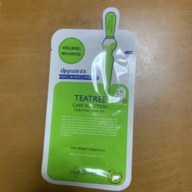 MEDIHEAL TEATREE CARE SOLUTION ESSENTIAL MASK EX. (鎮静)
定価：2000ウォン　327円(国内)
(現地のセールで97円で購入)

液体のタイプ：エッ