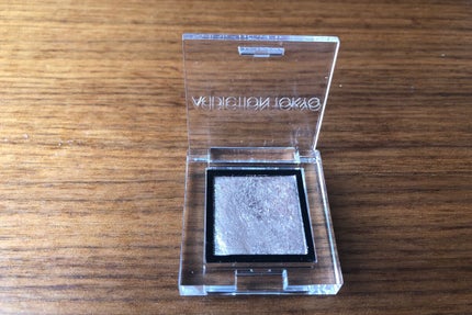 アディクション ザ アイシャドウ スパークル/ADDICTION/単色アイシャドウを使ったクチコミ(2枚目)