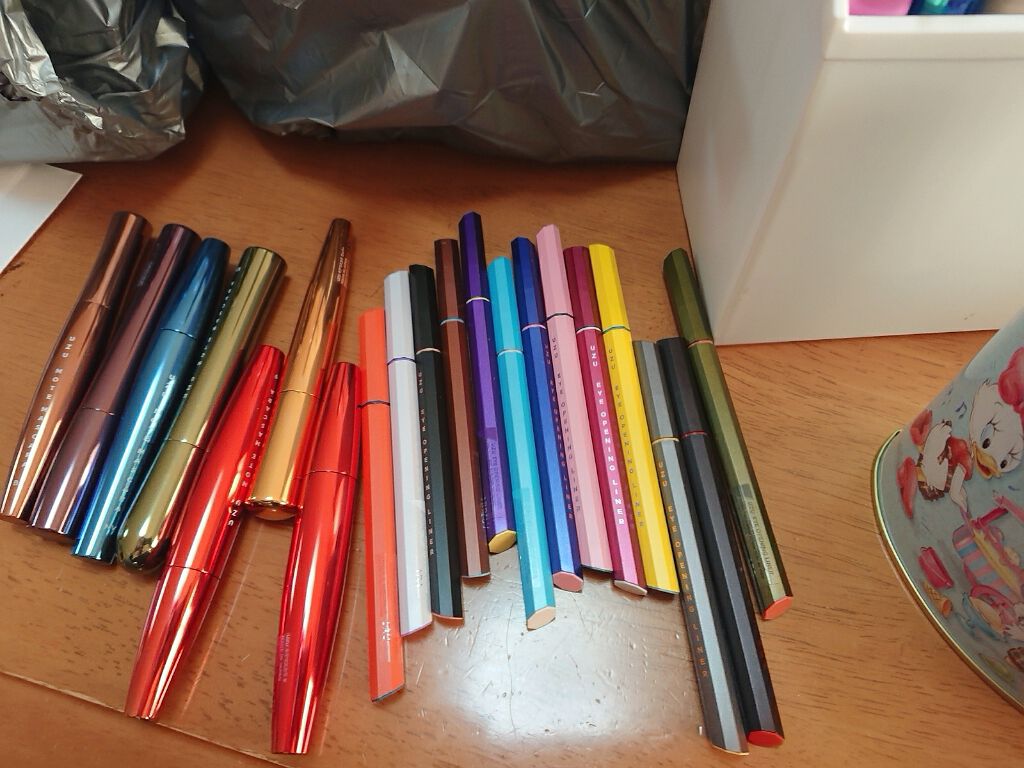 EYE OPENING LINER/UZU BY FLOWFUSHI/リキッドアイライナーを使ったクチコミ(1枚目)