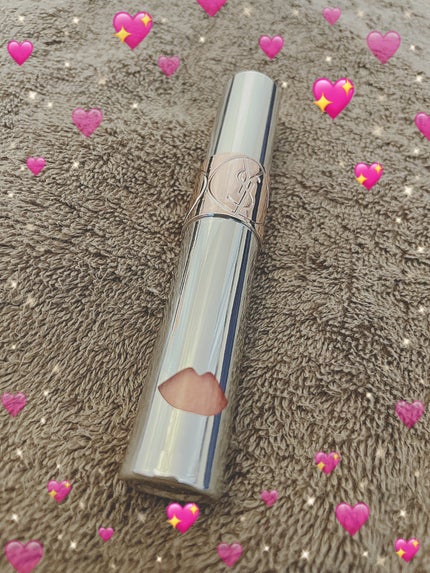 リツコッコ🦦 on LIPS 「イヴ・サンローランほぼ透明に近いピンクでナチュラルに仕上げられ..」(1枚目)