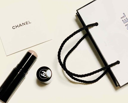 ボーム エサンシエル/CHANEL/スティックハイライトを使ったクチコミ(2枚目)