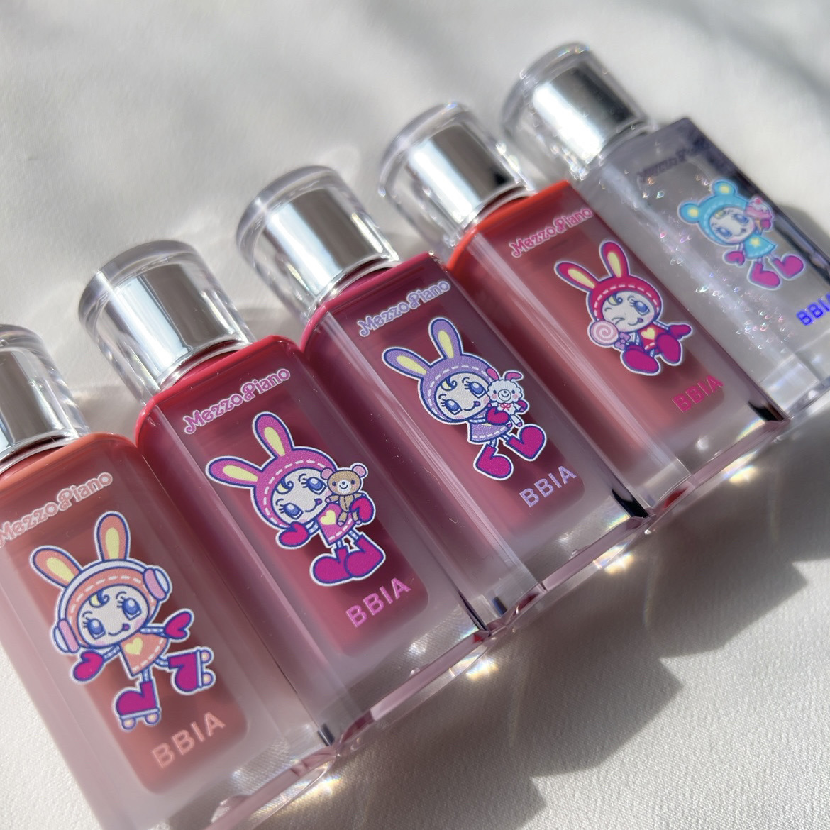 ローグロス 01 クリスタル・ロー（ピアー×メゾ ピアノエディション）/BBIA/リップグロスを使ったクチコミ（3枚目）