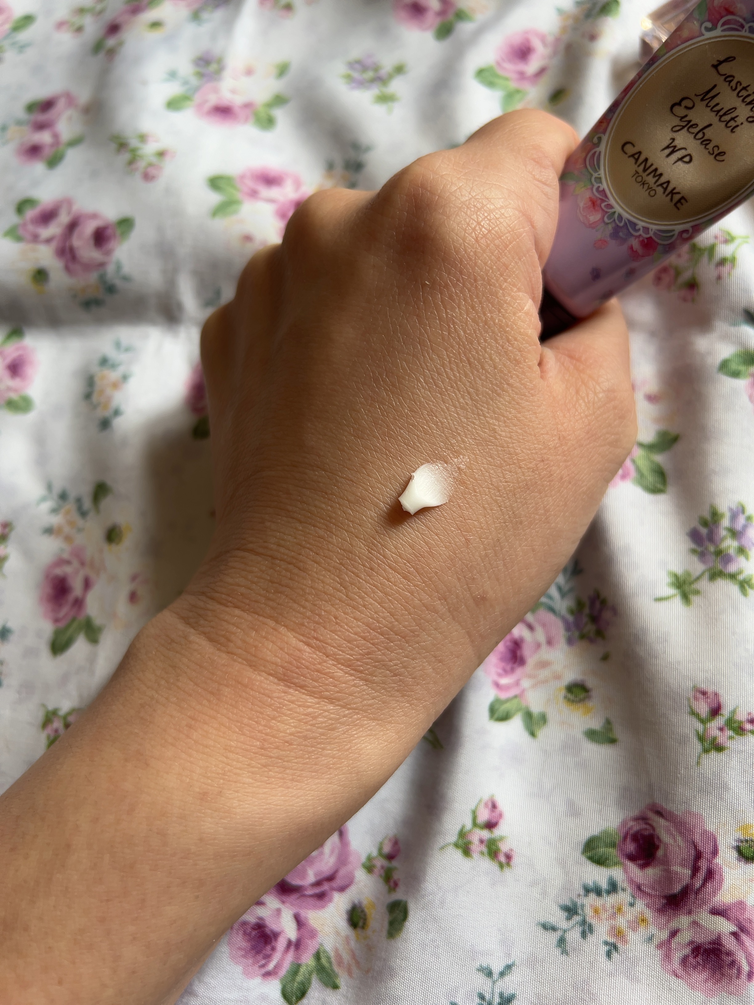 ラスティングマルチアイベース WP/キャンメイク/アイシャドウベースを使ったクチコミ（2枚目）